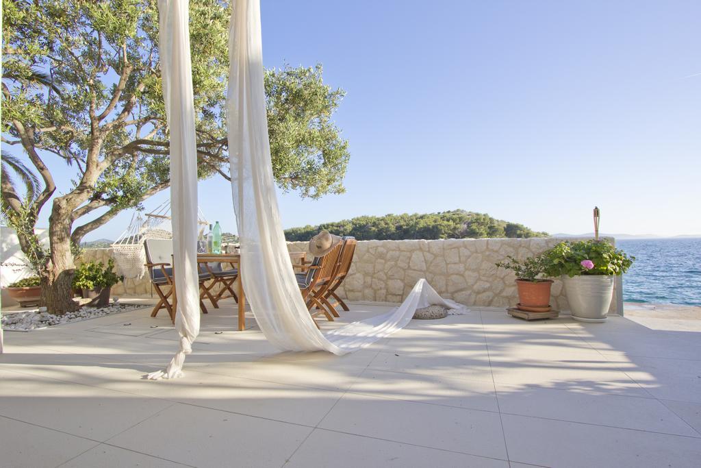 Casa Mano Tribunj With Beach Tribunj (Sibenik-Knin) Exterior foto
