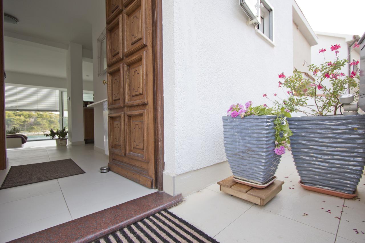 Casa Mano Tribunj With Beach Tribunj (Sibenik-Knin) Exterior foto