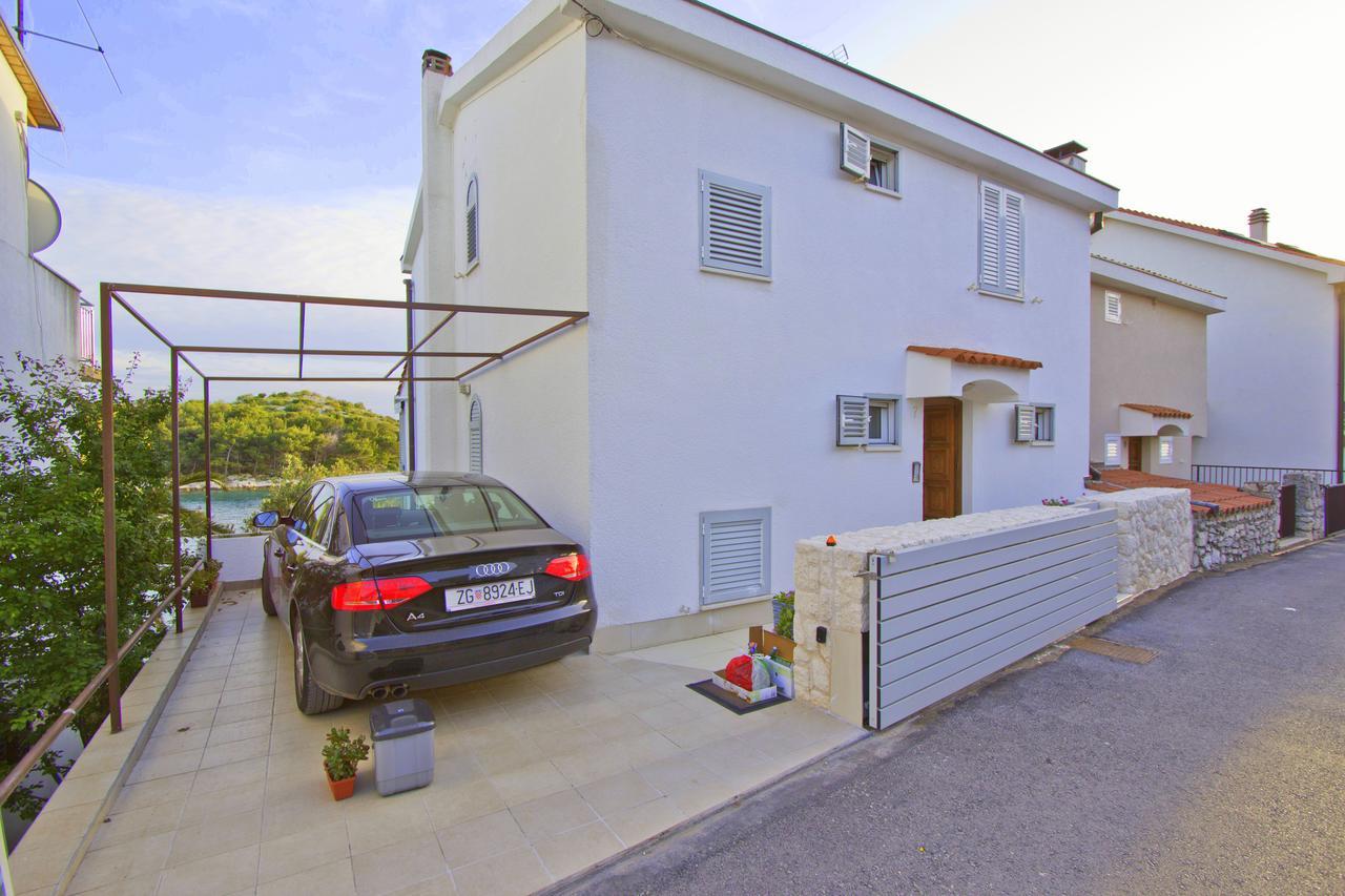 Casa Mano Tribunj With Beach Tribunj (Sibenik-Knin) Exterior foto